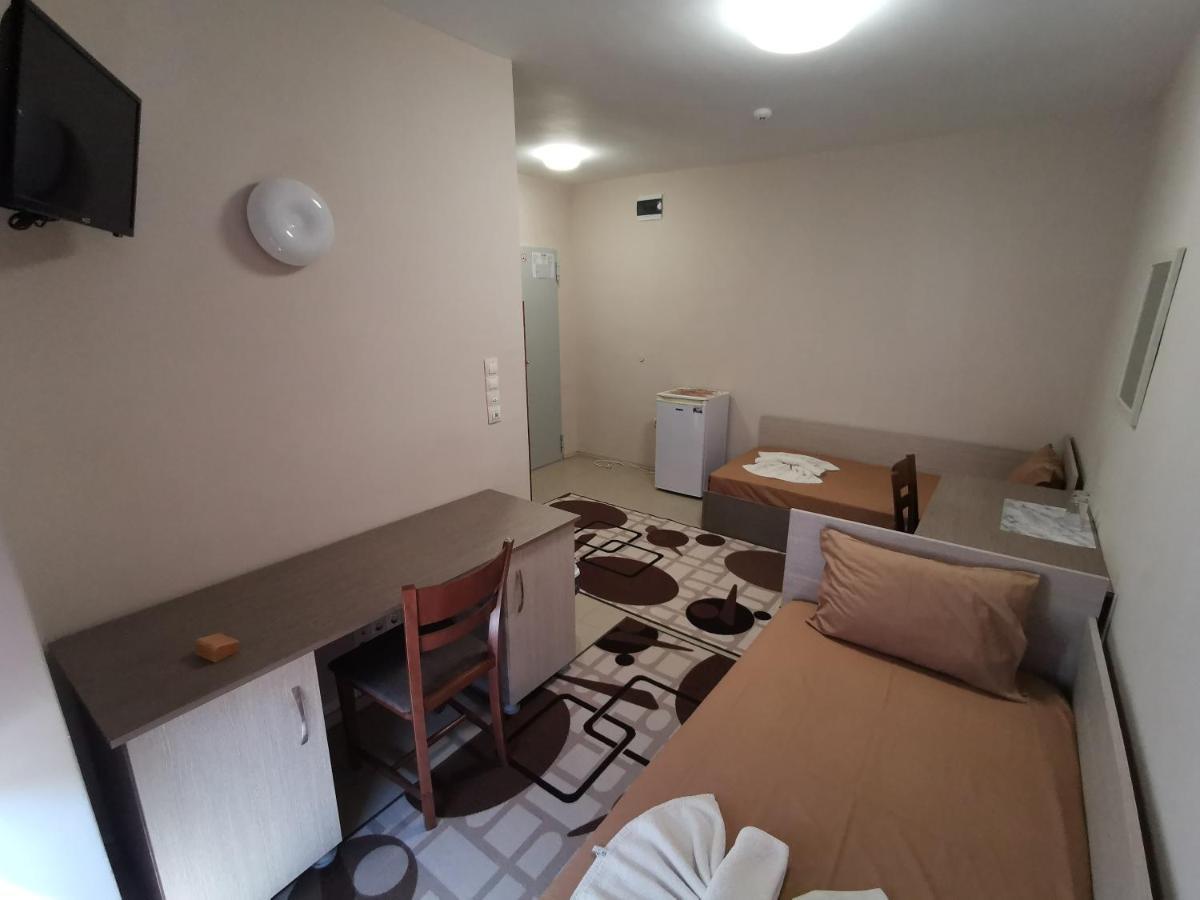 Hostel Penev Stara Zagora Buitenkant foto