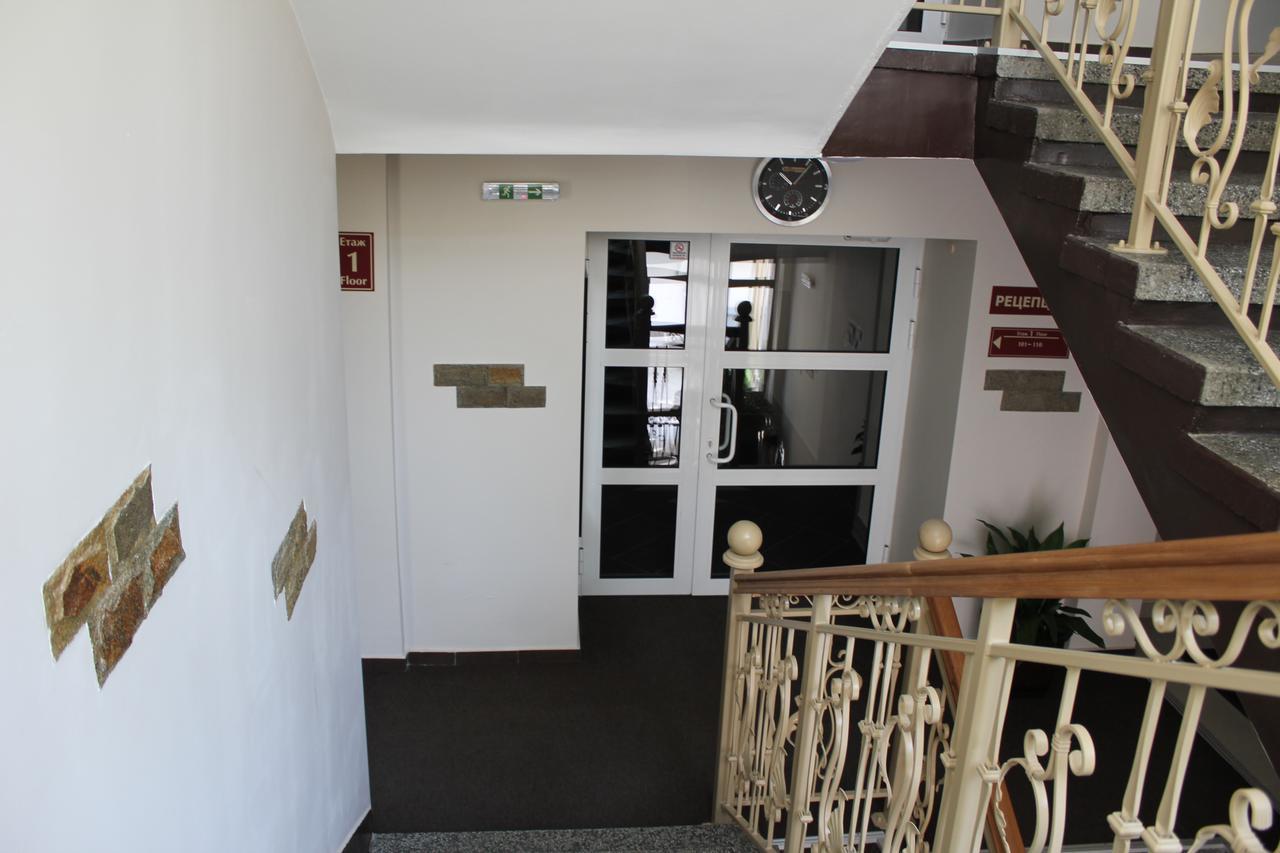 Hostel Penev Stara Zagora Buitenkant foto