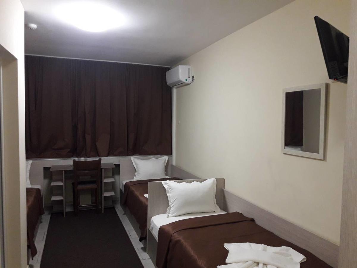 Hostel Penev Stara Zagora Buitenkant foto